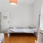 Bisa's House Апартаменты *
